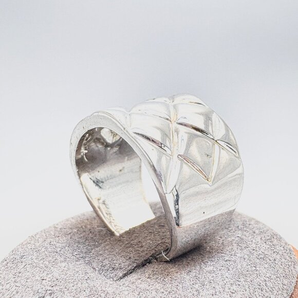 VTG Solid Sterling Silver 925 Textured Finish Tapered Band Ring Size 8.25 - Picture 5 of 12